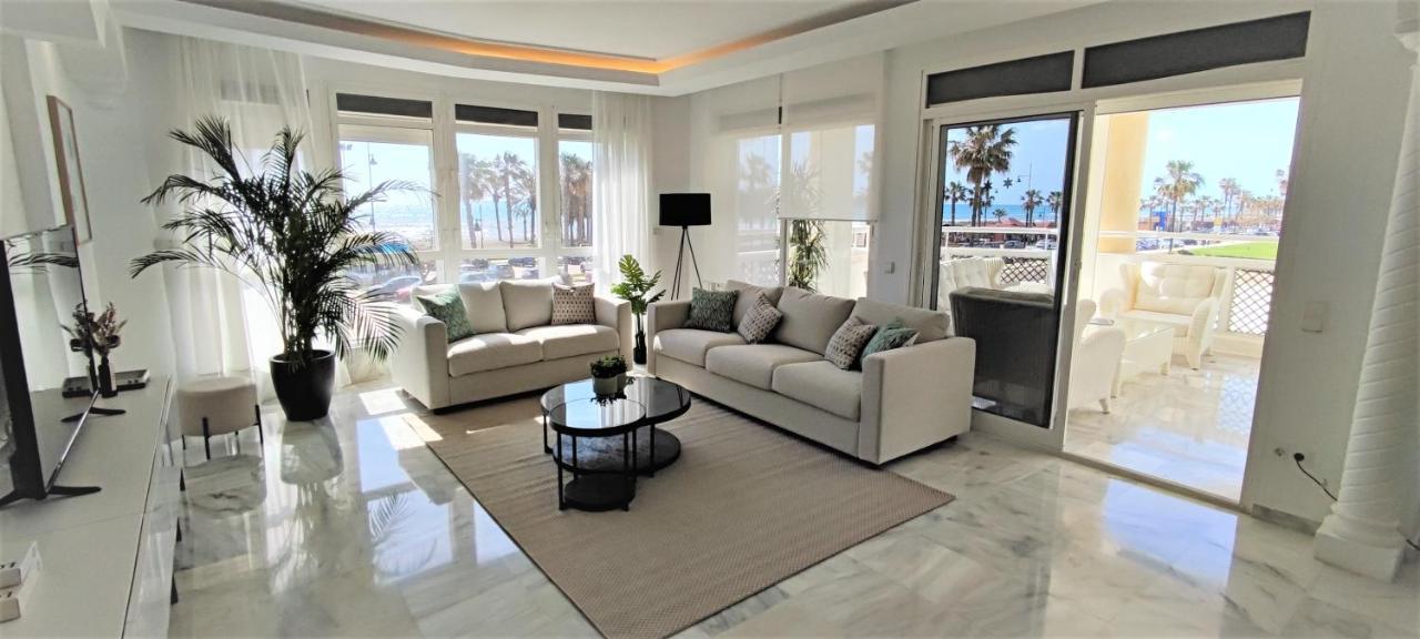 Eden Costa Lago Primera Linea De Mar 토레몰리노스 외부 사진